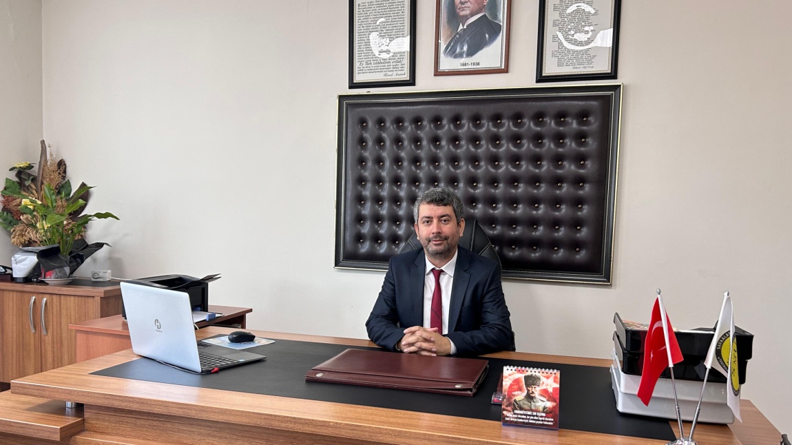 Ahmet TEMEL - Okul Müdürü